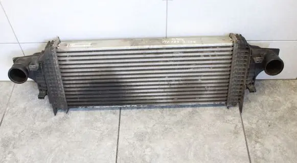 Mercedes-Benz ML W164 Intercooler radiator A1645001900