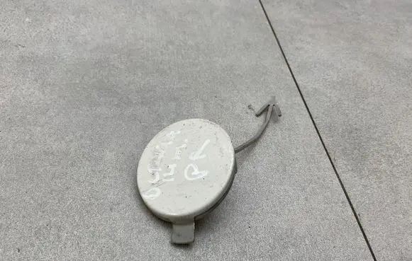 Skoda Octavia Mk3 (5E) Front tow hook cap/cover 5E0807241