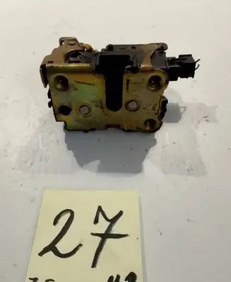 Renault Kangoo I Front door lock 7701046800