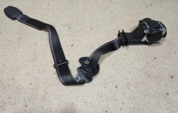 BMW 3 G20 G21 Front seatbelt 8076364