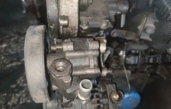 Citroen C5 Power steering pump 9636086680 7617955502