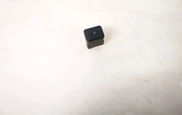 Mazda 3 II Other relay um4667730
