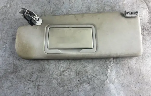 Volkswagen Golf IV Sun visor 8d0857551