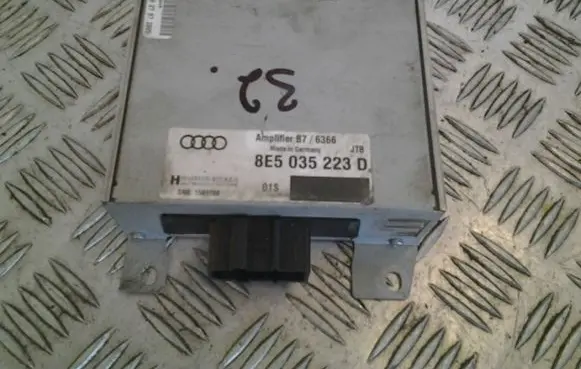 Audi A4 S4 B6 8E 8H Comfort/convenience module 8E5035223D
