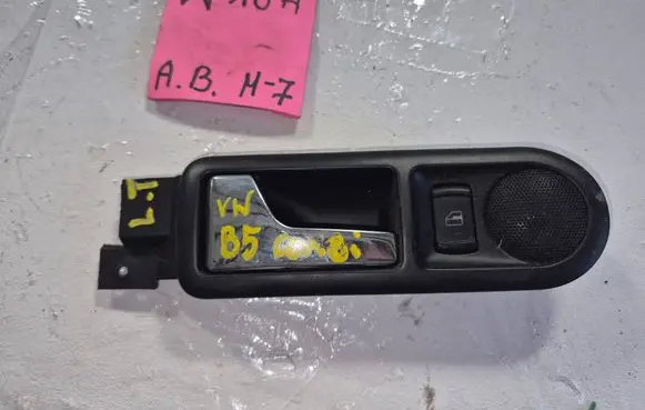 Volkswagen PASSAT B5 Rear door interior handle 3B0839113AR 3B0035411 1J0959855
