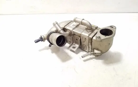 Land Rover Evoque II EGR valve cooler M4D39F464BA