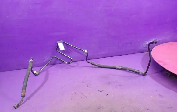 Volkswagen Golf IV Power steering hose/pipe/line