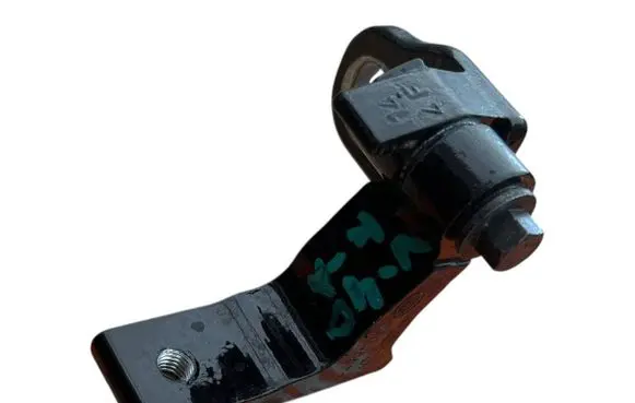 Volvo V40 Rear door lower hinge 31424658