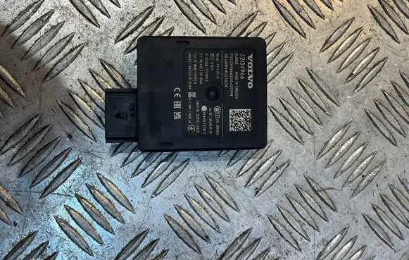 Volvo XC60 Distronic sensor radar 32134966