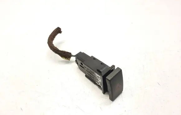 Toyota Avensis T250 Hazard light switch R157963 K1745