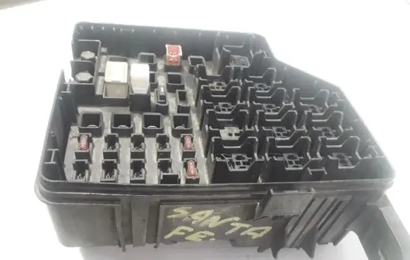 Hyundai Santa Fe Fuse box set