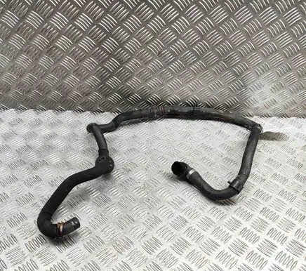 Land Rover Range Rover Sport L494 Engine coolant pipe/hose JPLA8063DC