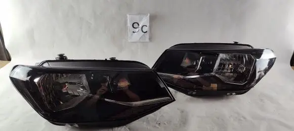Volkswagen Caddy Headlights/headlamps set 