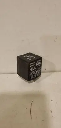 Volkswagen Transporter - Caravelle T4 Other relay 3SB00488504 3A0951307