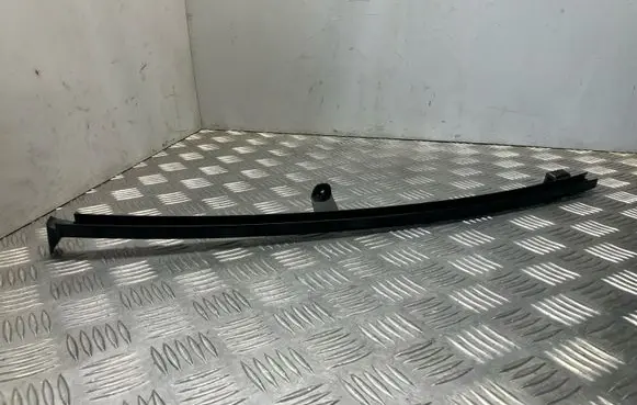 Toyota C-HR I Rear door windshield rail 