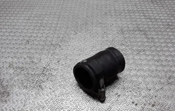 Opel Zafira A Intercooler hose/pipe