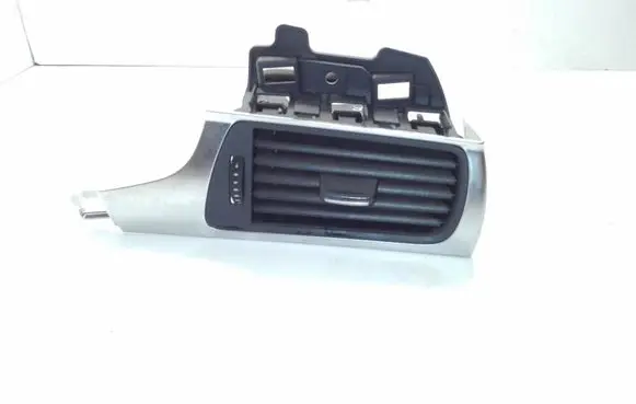 Audi A6 S6 C7 4G Dashboard side air vent grill/cover trim 4G2820902C