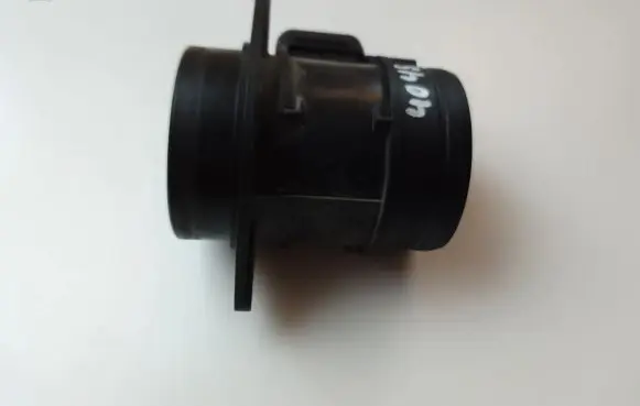 Skoda Octavia Mk2 (1Z) Mass air flow meter 03L906461