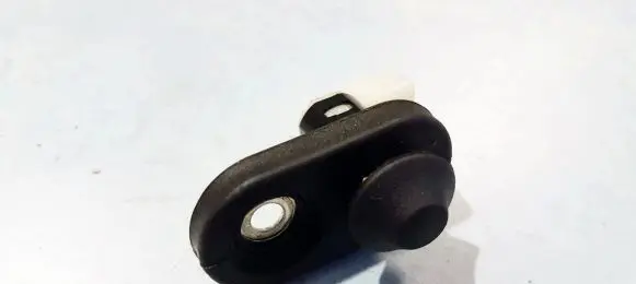 Chevrolet Tacuma Front door sensor 