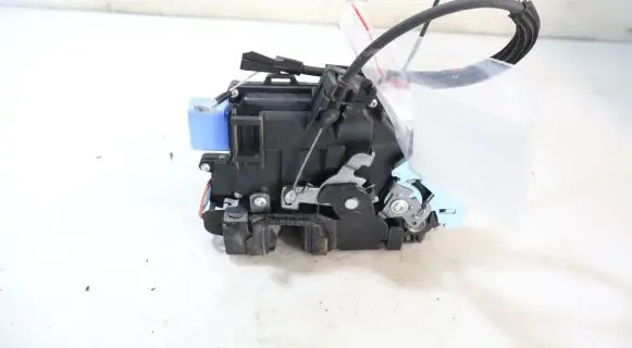 Skoda Roomster (5J) Front door lock
