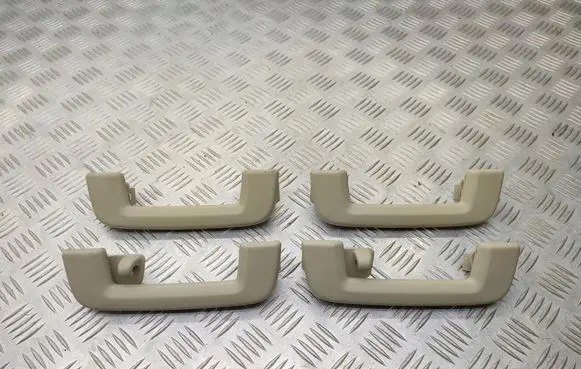 Volvo XC70 A set of handles for the ceiling