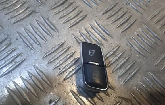 Ford Fusion II Central locking switch button BB5T14017CCW