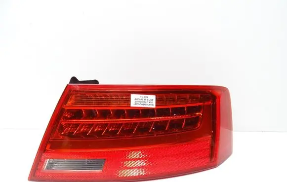 Audi A5 Rear/tail lights 8T0945096H