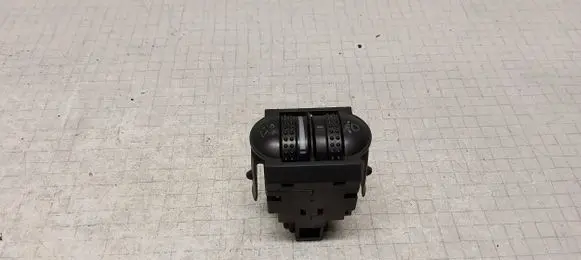 Volkswagen Polo III 6N 6N2 6NF Headlight level height control switch 6X0941333A