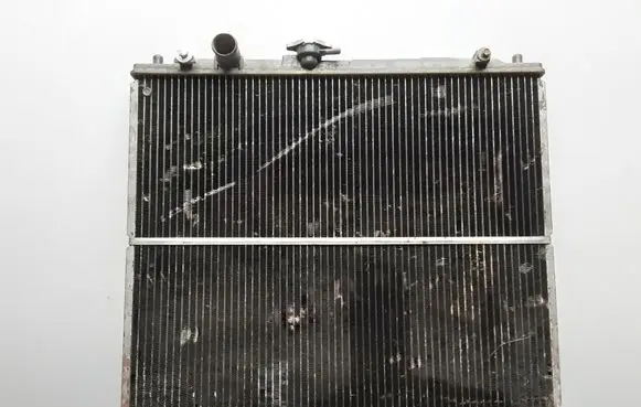 Mitsubishi Pajero Coolant radiator