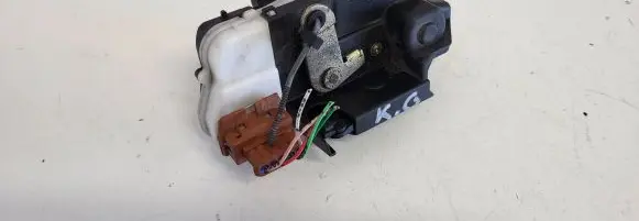 Peugeot 607 Rear door lock