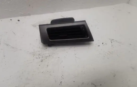 BMW 5 E60 E61 Dashboard side air vent grill/cover trim 6910731