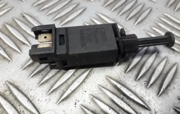 Volkswagen Golf IV Brake pedal sensor switch 191945515