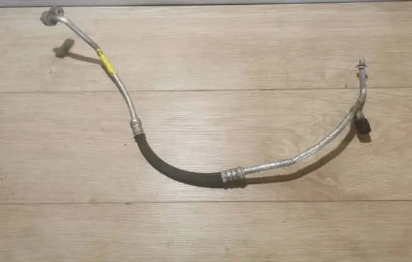 Opel Vectra C Air conditioning (A/C) pipe/hose 13142597 460046220
