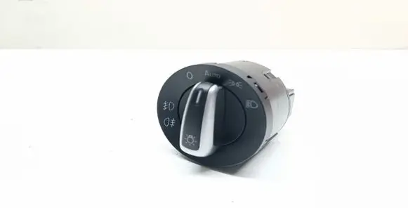 Volkswagen PASSAT CC Light switch 3C8941431A