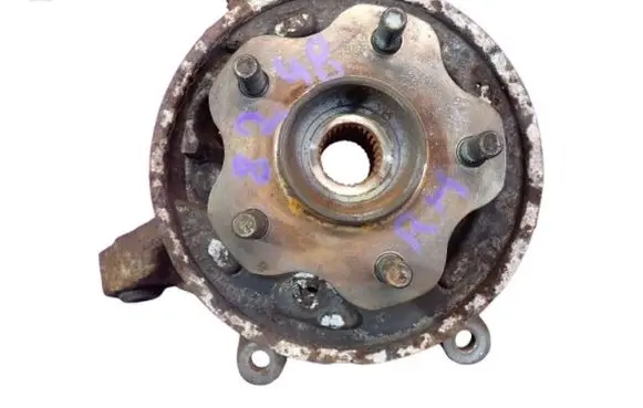 Nissan Murano Z50 Rear wheel hub spindle/knuckle 