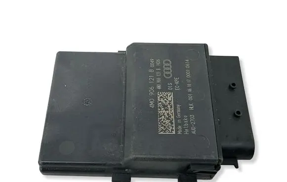 Audi A4 S4 B9 8W Fuel injection pump control unit/module 4M0906121B