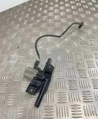 Hyundai Santa Fe Fuel tank valve 31180P4800