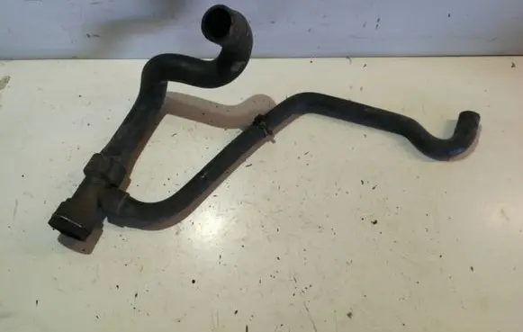 Volkswagen PASSAT B5 Engine coolant pipe/hose 6D0121055F
