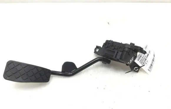 Audi A6 S6 C5 4B Accelerator throttle pedal 8E2721523A