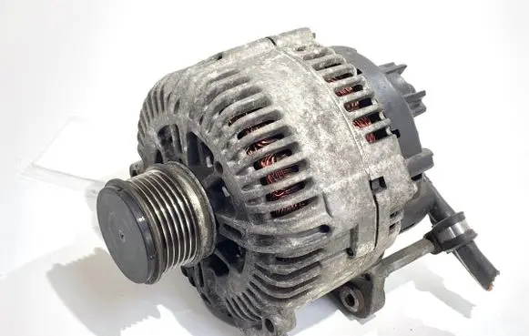 Volkswagen PASSAT B6 Generator/alternator 021903026L