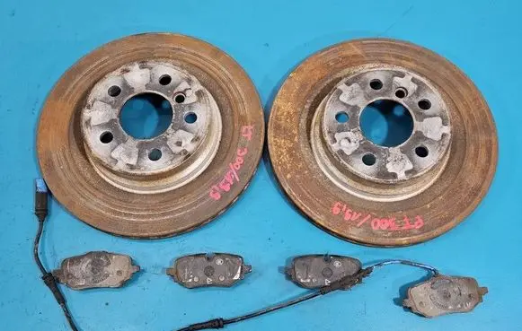 BMW iX1 Brake discs and calipers set IMPRK1572478