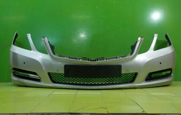 Mercedes-Benz E W212 Front bumper PRZOD XP262