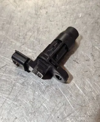 Nissan Juke I F15 Camshaft position sensor 237310135R PA66GF30