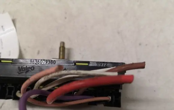 Citroen Xsara Picasso Fuse module 9636079380 11972 27680