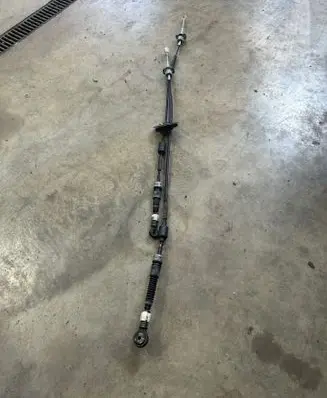 Hyundai i20 (BC3 BI3) Gear shift cable linkage 43790Q0300