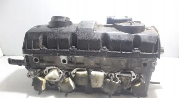 Volkswagen Golf V Engine head 
