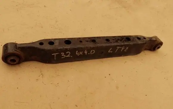 Nissan X-Trail T32 Rear control arm 1243214