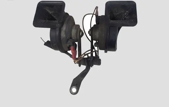 Toyota Corolla Verso AR10 Horn signal A046466