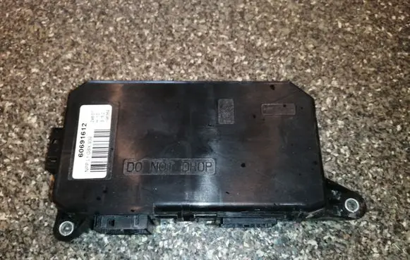 Alfa Romeo 159 Door control unit/module 60691612