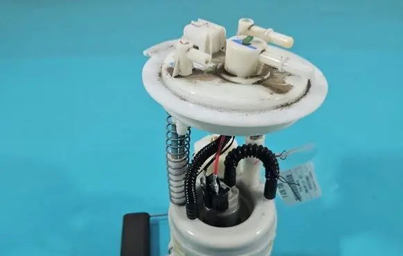 Nissan Note (E12) In-tank fuel pump 3VU0A4825A IMPRK1476158